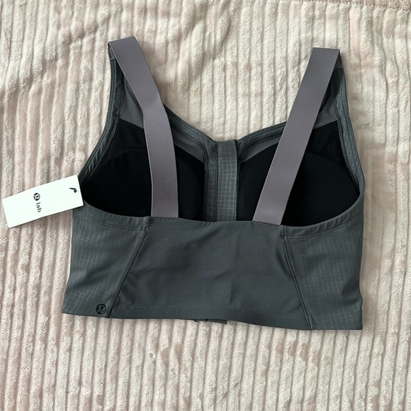 Lululemon Lab Zip Front Bra - Size 10 - Picture 4 of 6